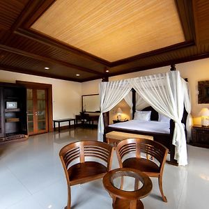 One-Bedroom Pool Villa Daily Afternoon Tea